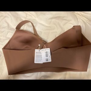 Lulu Lemon Hold True Bra 38 DD